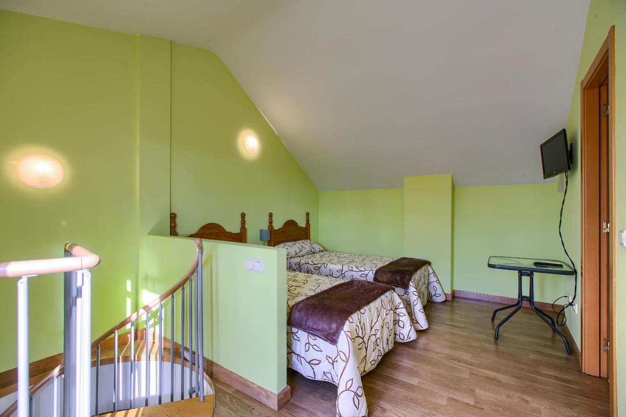 Apartamentos Barajas Madrid Buitenkant foto