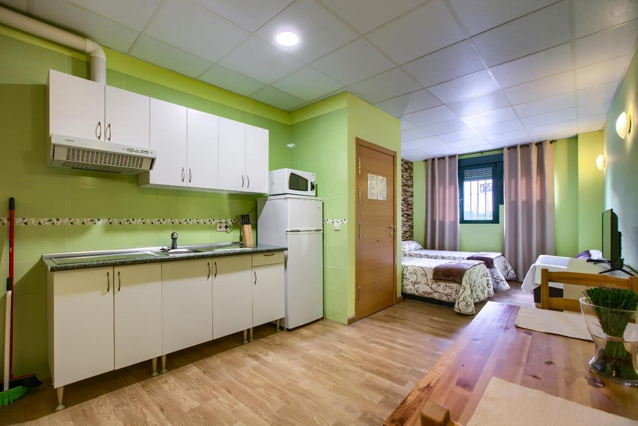 Apartamentos Barajas Madrid Buitenkant foto