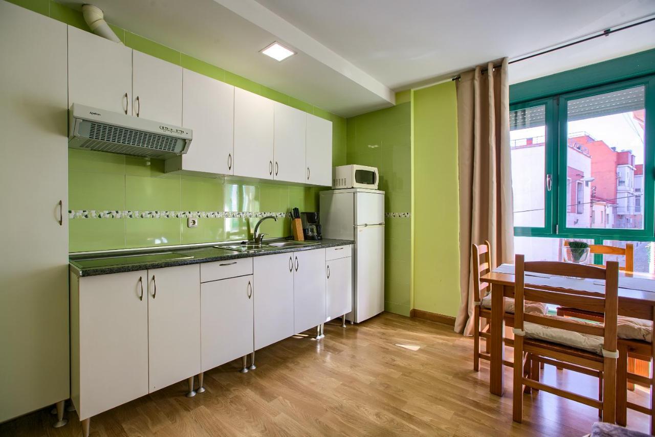 Apartamentos Barajas Madrid Buitenkant foto