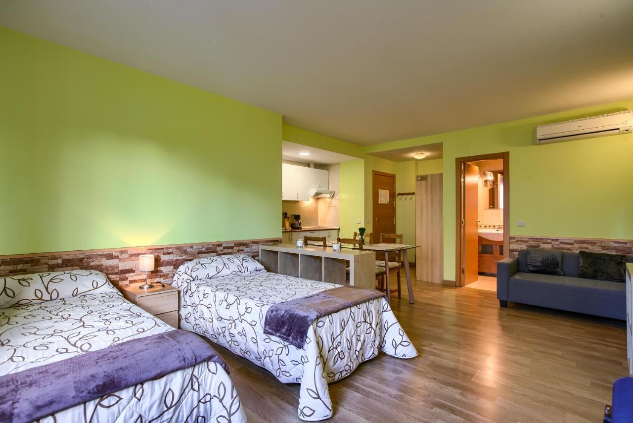 Apartamentos Barajas Madrid Buitenkant foto