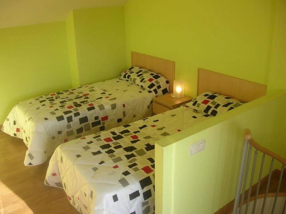 Apartamentos Barajas Madrid Buitenkant foto